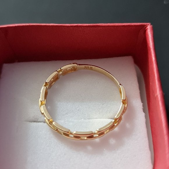 Gold ring - Picture 7 of 16